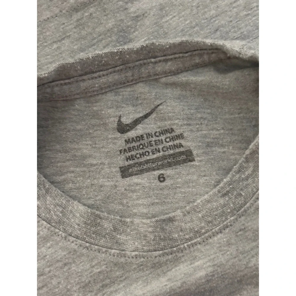 Nike Boys Just Do It Graphic Tank Top Heather Gray Sleeveless Tee Size 6